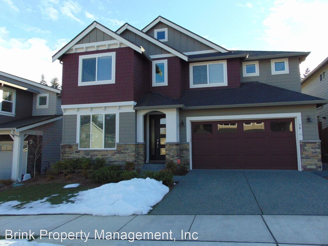 Foto principal - 4 br, 3 bath House - 14 175th Place SW