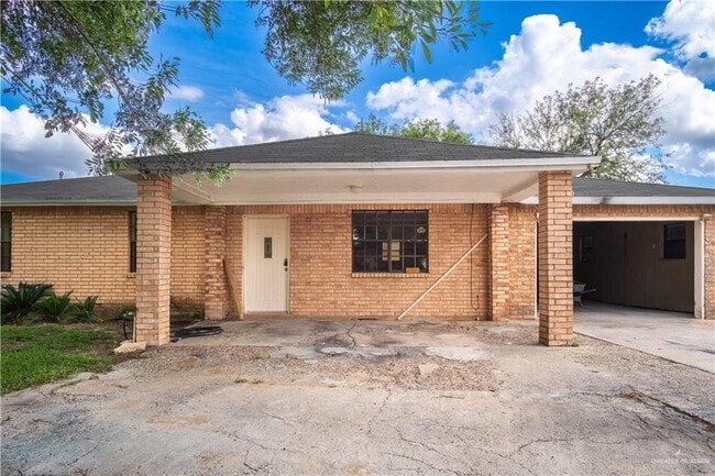 Building Photo - 3109 Raul Gonzalez Dr