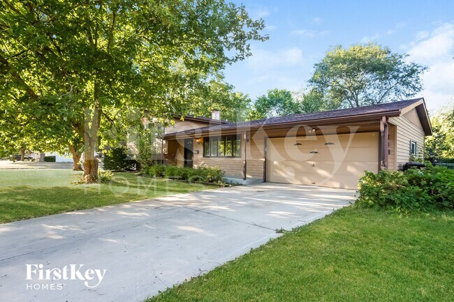 Foto del edificio - 148 Berkshire Dr