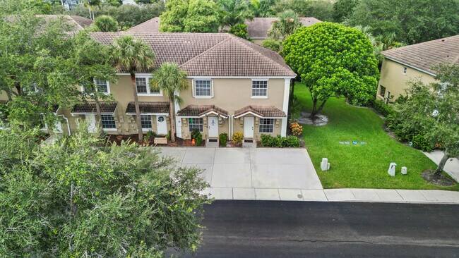 Foto del edificio - 380 SW 122nd Ave