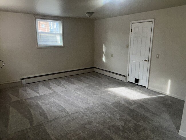 Foto del edificio - 2833 3rd Ave SE