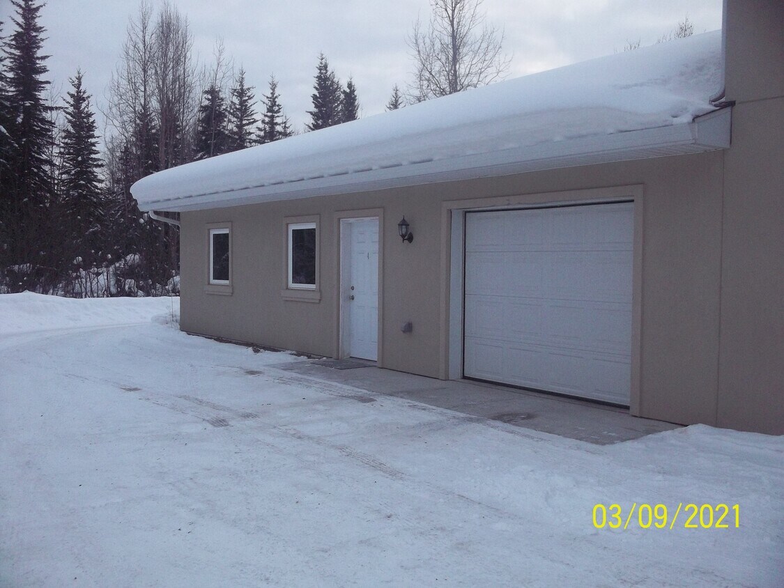 3001 Hurst Rd Unit 1 Hurst Road, North Pole, AK 99705 Apartments in