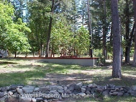 Building Photo - 1850 Upper Applegate Rd