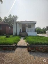 Building Photo - 2700 Jefferson St