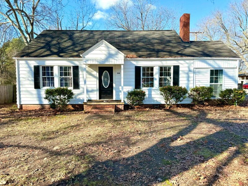 Primary Photo - 500 Winecoff School Rd