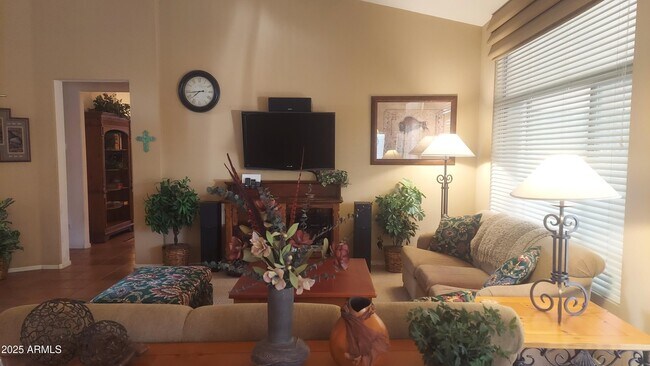 Foto del edificio - 3691 N 153rd Ln