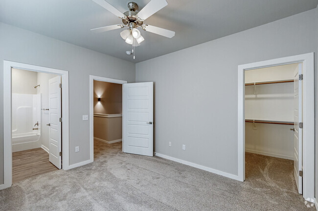 2BR, 2.5BA - The Maple - 1,341SF - Hillcrest Village