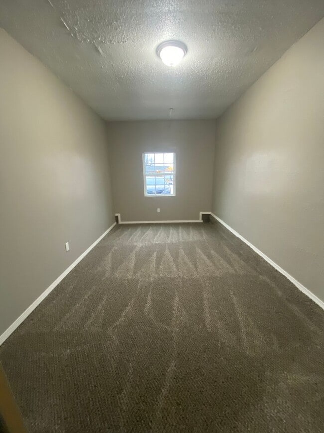 Photo - Cute 4 Bedroom Home