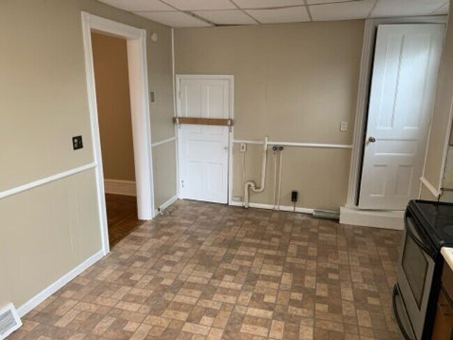 Foto del edificio - 137 N 7th St