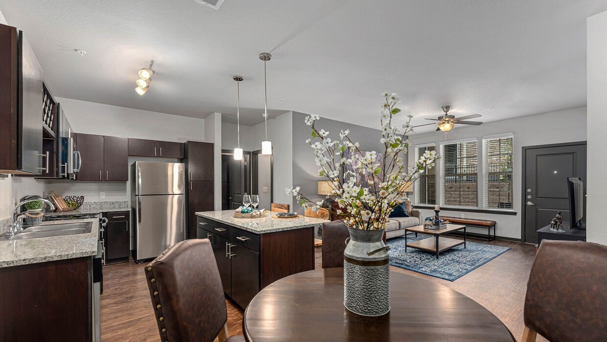 Primary Photo - Springs At Eagle Bend