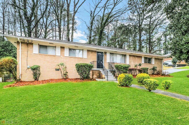 Foto del edificio - 2537 Bonnybrook Dr SW