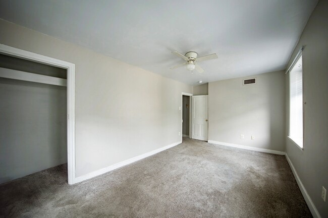 Building Photo - 112 Dawson St