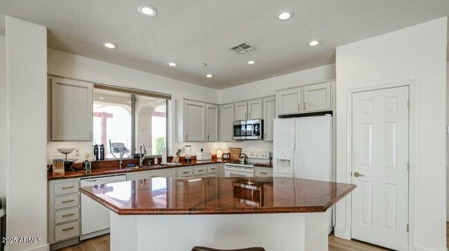 Foto del edificio - 2423 W Shadow Glen Ct