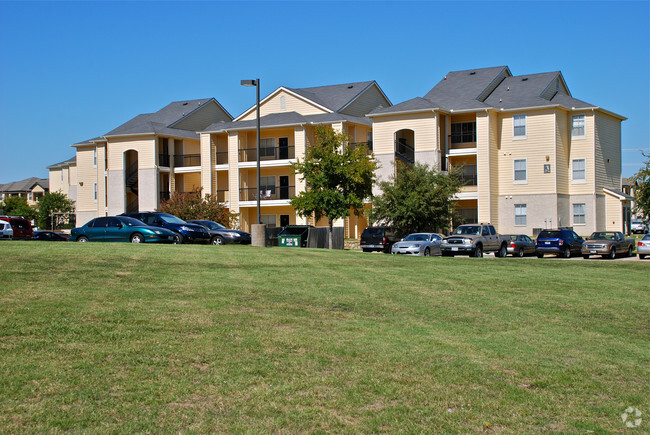 Castle Rock Apartments Apartments - Denton, TX | Apartments.com