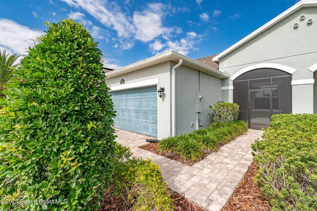 Foto del edificio - 7954 Loren Cove Dr