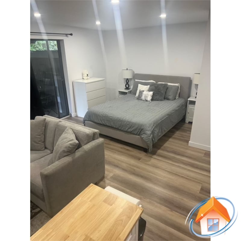 Photo principale - 345B Evergreen Dr