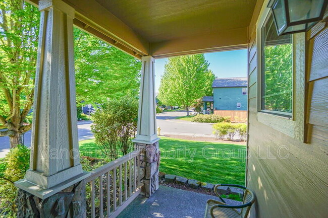 Building Photo - 14303 NE 9th Ct