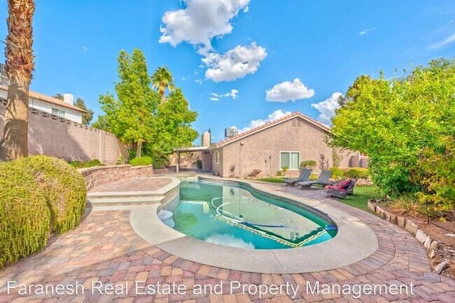 Building Photo - 3 br, 2 bath House - 6476 Scotch Pine Cir