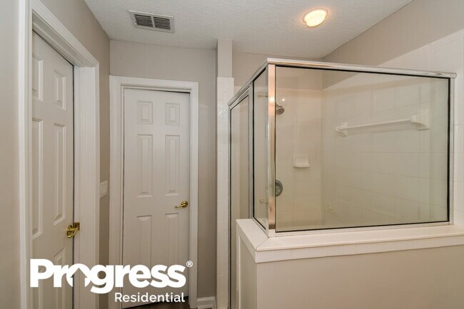 Building Photo - 1639 Canopy Oaks Dr