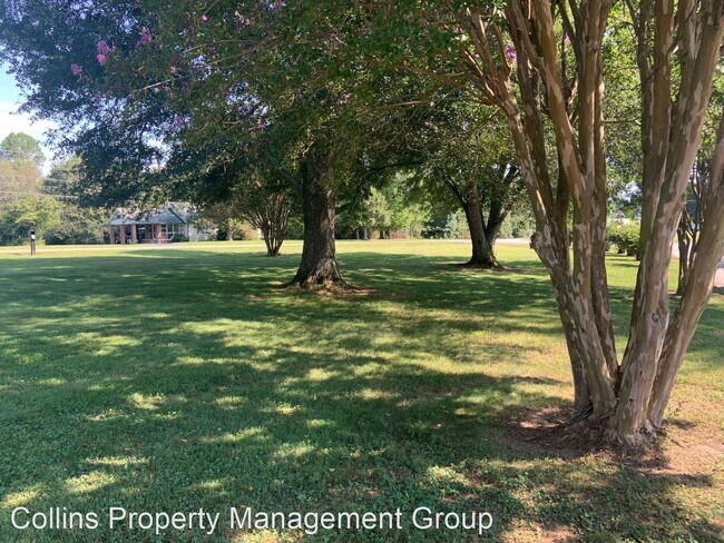 Foto del edificio - 3 br, 2 bath House - 5041 Cleveland Highway