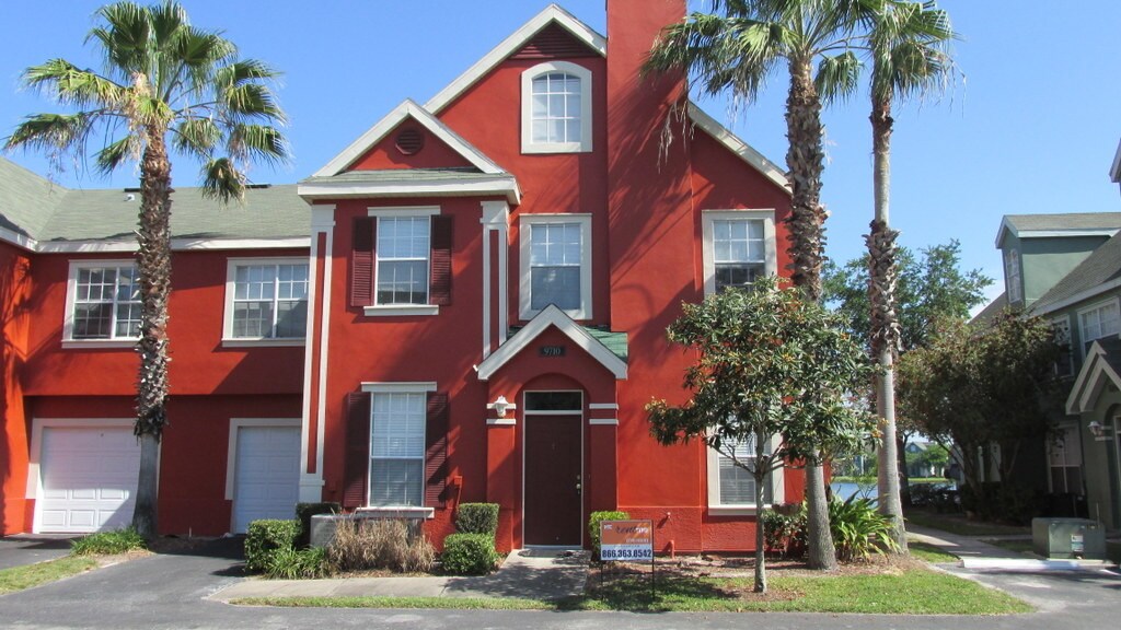Primary Photo - 9710 Lake Chase Island Way
