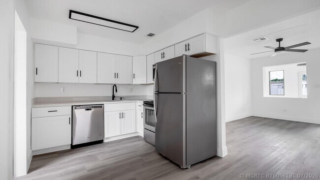 Foto del edificio - 5015 SW 25th St