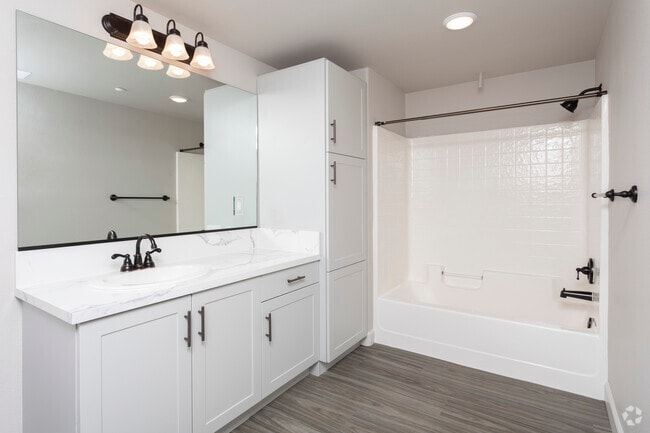 Interior Photo - Rock Ranch Luxury Rentals