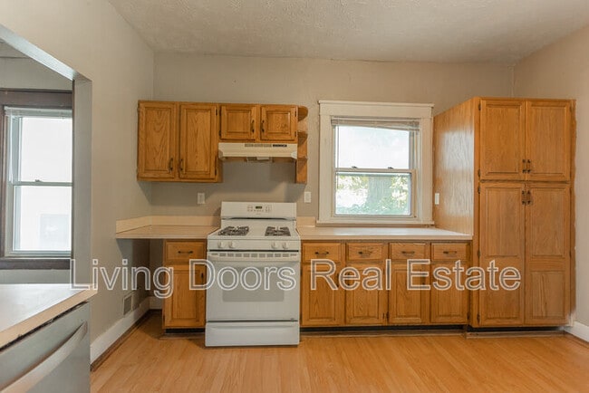 Foto del edificio - 1529 N 24th St