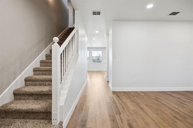 Foto del edificio - 2720 Winterberry Ln