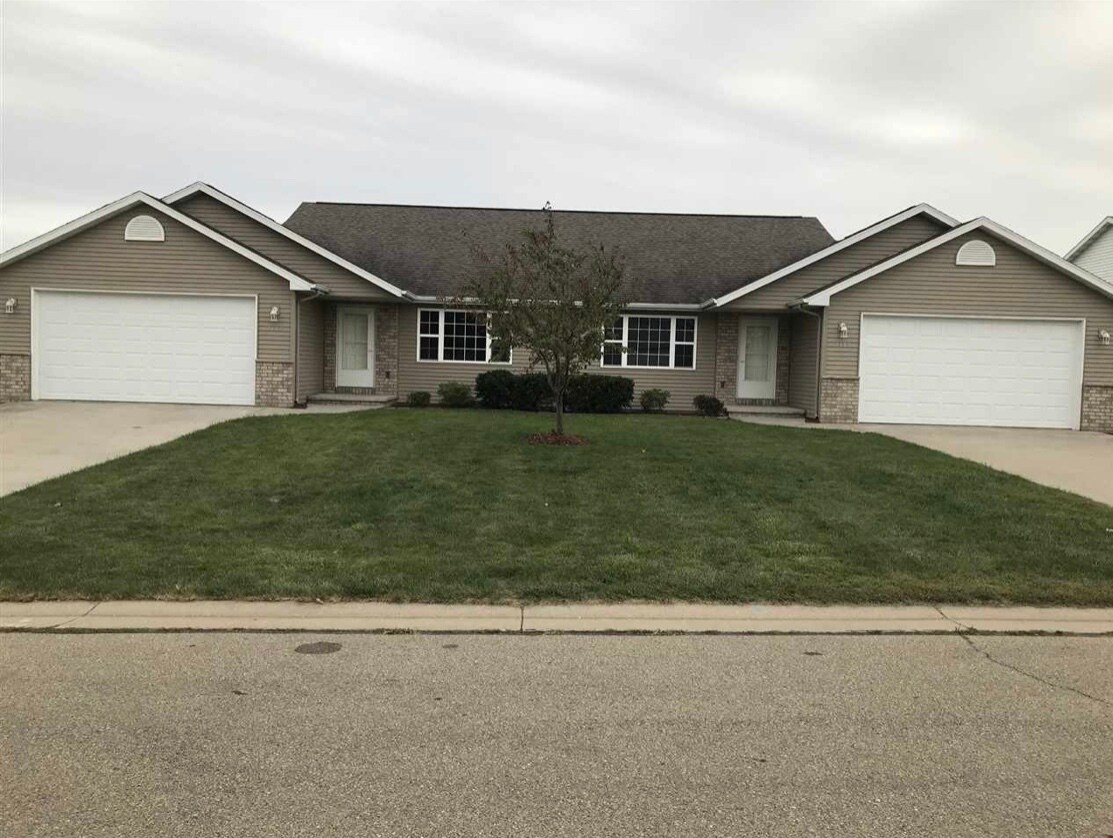 Primary Photo - 2189 Hillington Dr
