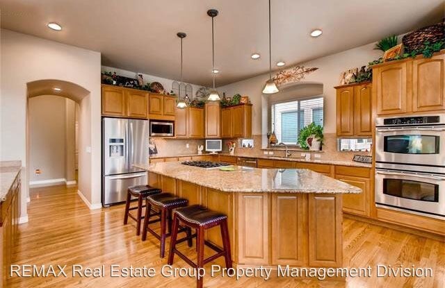 Building Photo - 5 br, 5 bath House - 10013 Oak Knoll Terrace