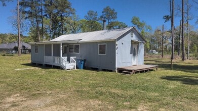 Building Photo - 18397 Deer Glen W Dr