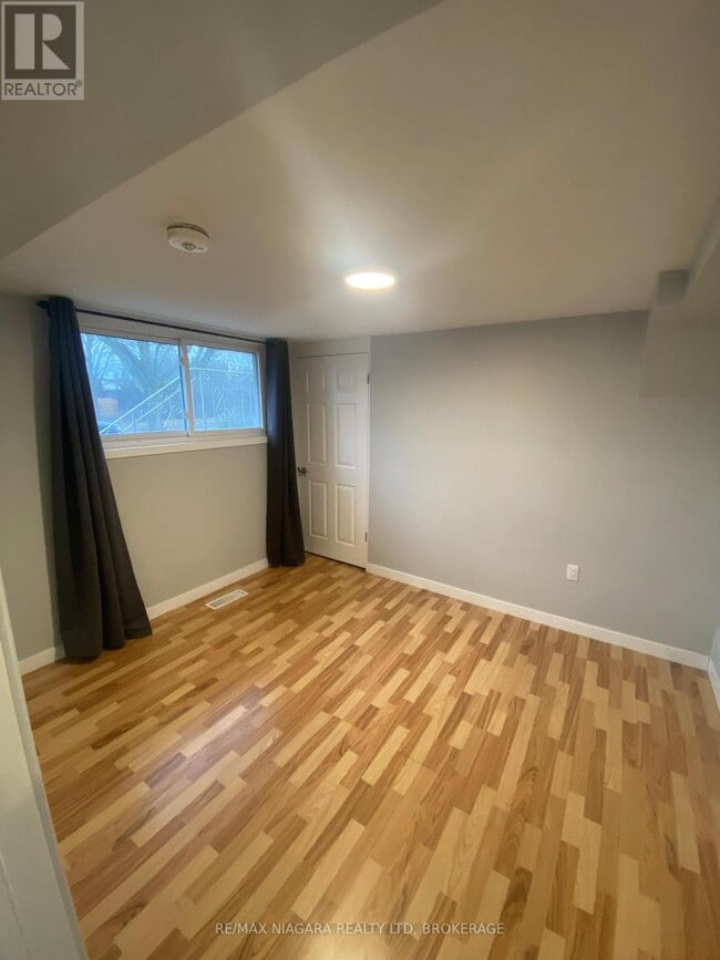 Building Photo - 1 Braden Ave