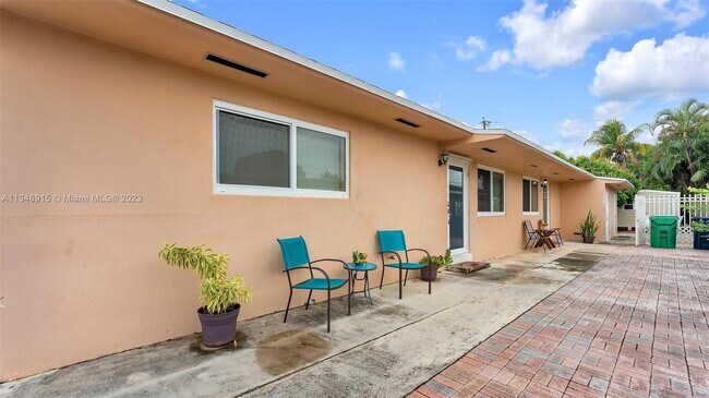 Foto del edificio - 7410 NW 2nd Terrace