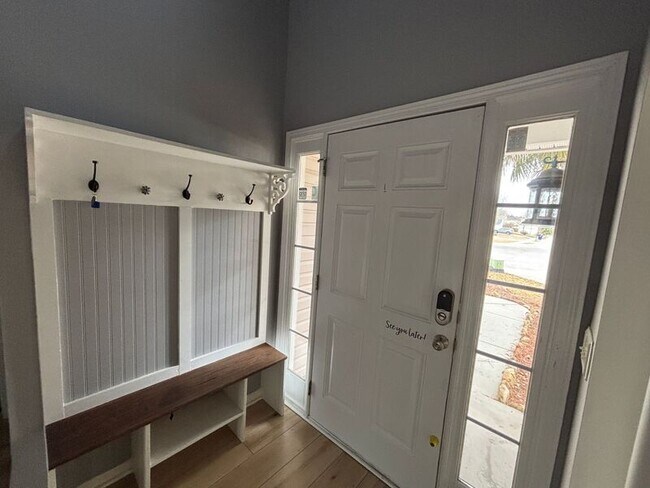 Foto del edificio - 112 Salinas Ct