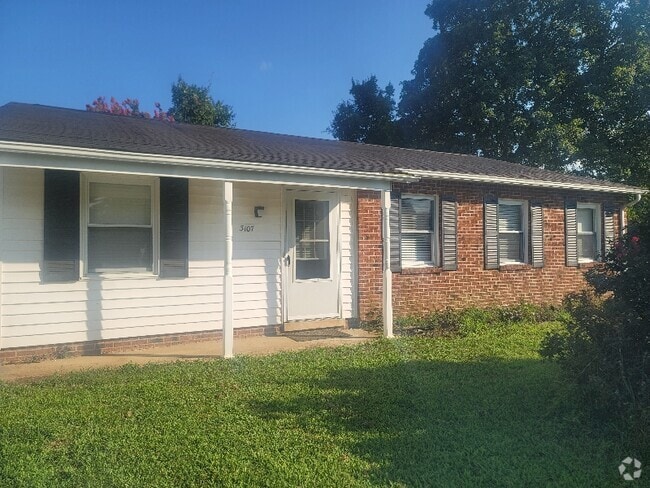 Building Photo - 3107 Kilkenny Ave