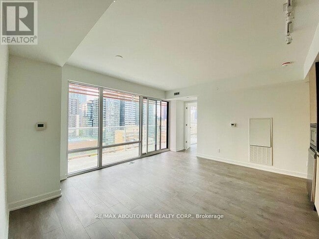 Photo du bâtiment - 18 Maitland Terrace