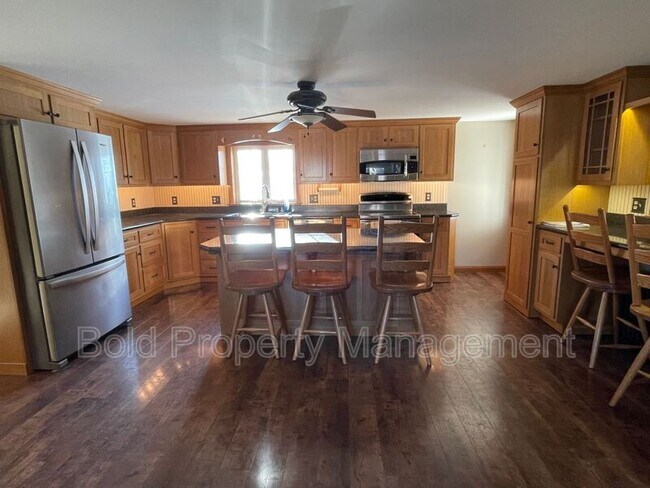 Building Photo - 50 Dry Hollow Rd