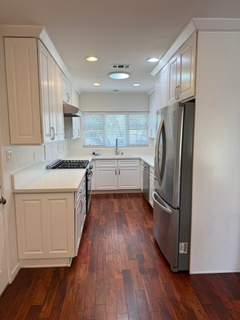 Foto del edificio - 2387 Glen Canyon Rd