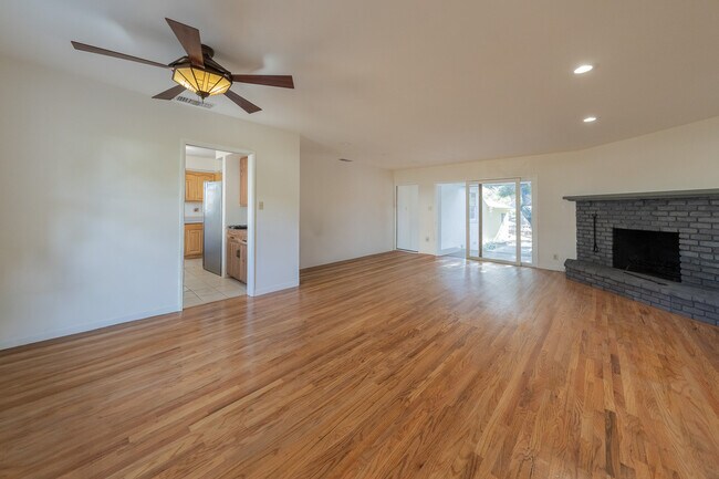 Foto del edificio - 3106 Honolulu Ave