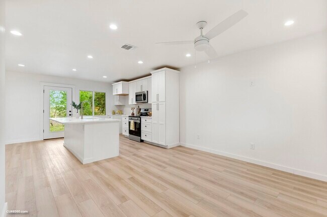 Foto del edificio - 381 Perryman St