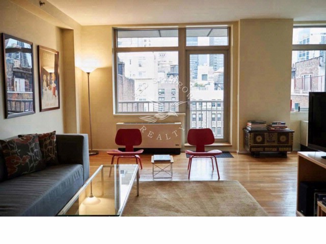 Primary Photo - 143 E 34th St