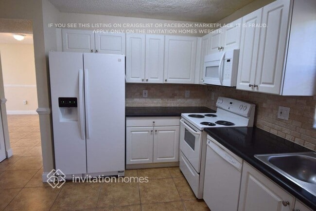 Building Photo - 12139 SW 250th Terrace