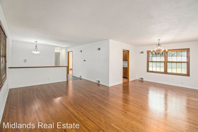 Building Photo - 4 br, 3 bath House - 507 S 116th Street