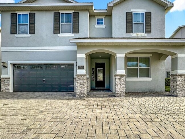 8 Bedrooms 7 baths on a resort community - 8 Bedrooms 7 baths on a resort community House