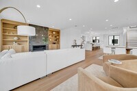 7 Skye Dr