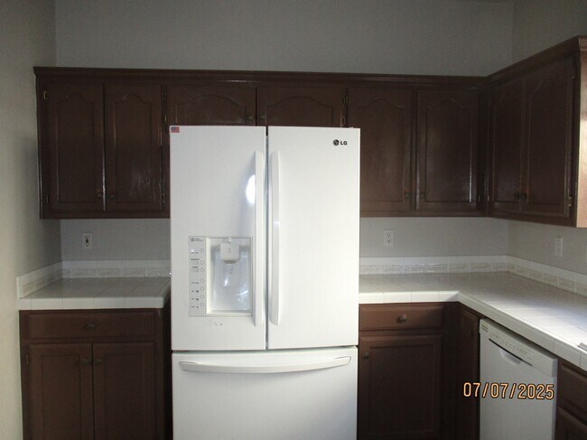 Foto del edificio - 7324 Peregrine Rd NE