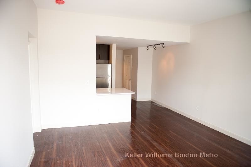 Primary Photo - 761 Harrison Ave