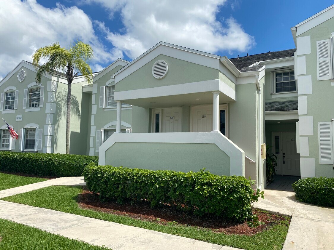 2510 SE 20th Pl Unit 205A, Homestead, FL 33035 Condo for Rent in
