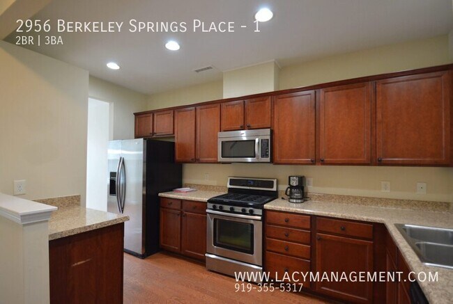 Foto del edificio - 2956 Berkeley Springs Pl